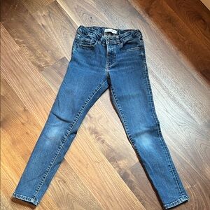 Classic Zara Kids Skinny Jeans- size 9- adjustable